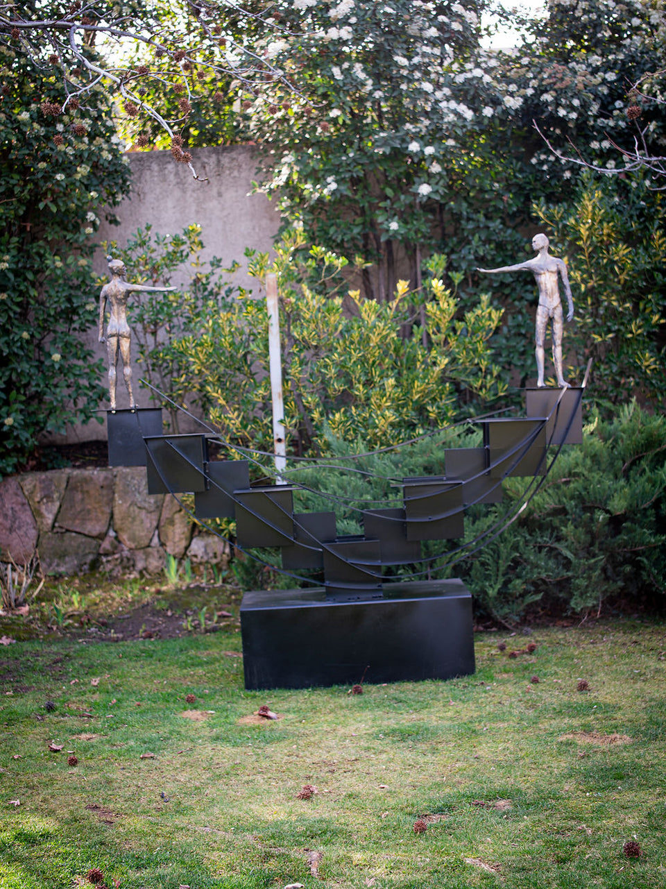 Correspondidos IV, escultura de Cristóbal Corbeaux