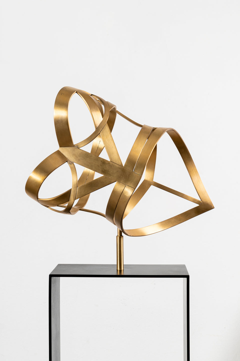 Corsed Gold - Ignacio Gana, escultura de Ignacio Gana