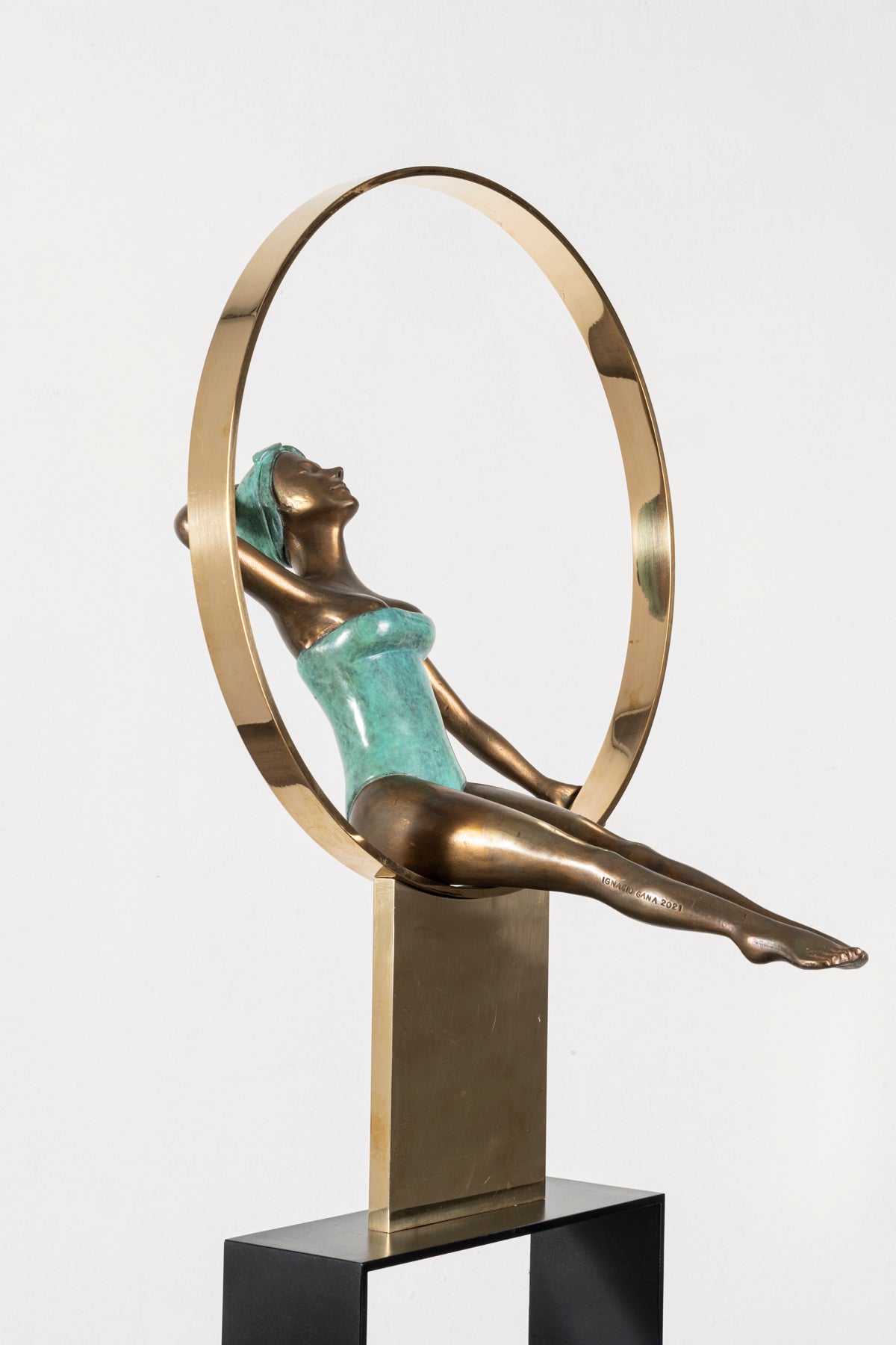 Tating Ther Water - Ignacio Gana